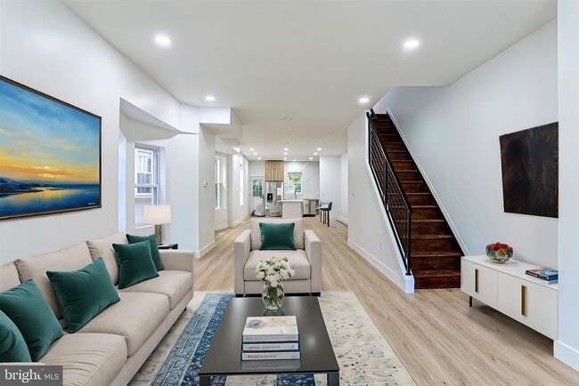 Building Photo - 7415 Sprague St