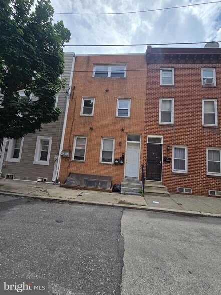 Building Photo - 1936 Cambridge St