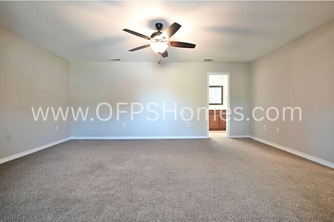 Building Photo - 391 Brookwood Blvd