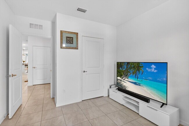 Building Photo - 4954 Armina Pl
