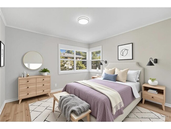 Building Photo - 4826 Idaho Ave N