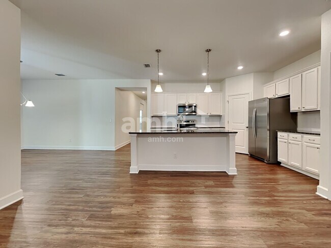 Building Photo - 567 Tumbled Stone Way