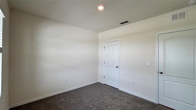 Building Photo - 420 Taylor Grvs St