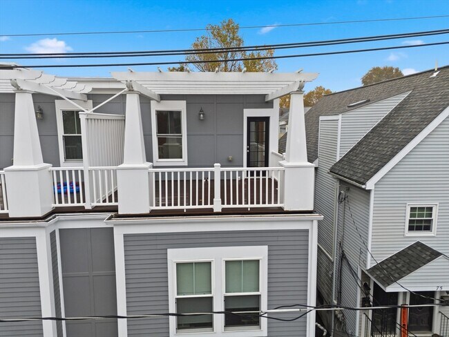 Building Photo - 77 North St