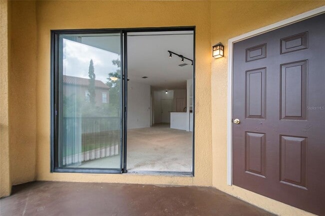 Building Photo - 6157 Metrowest Blvd