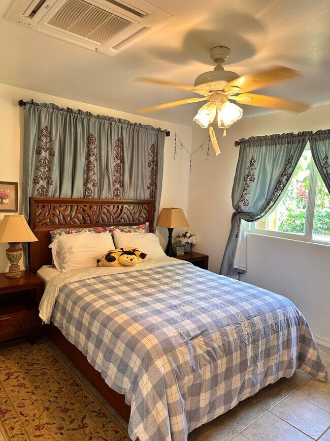 Building Photo - Gated Home in Hawaiian Paradise Park