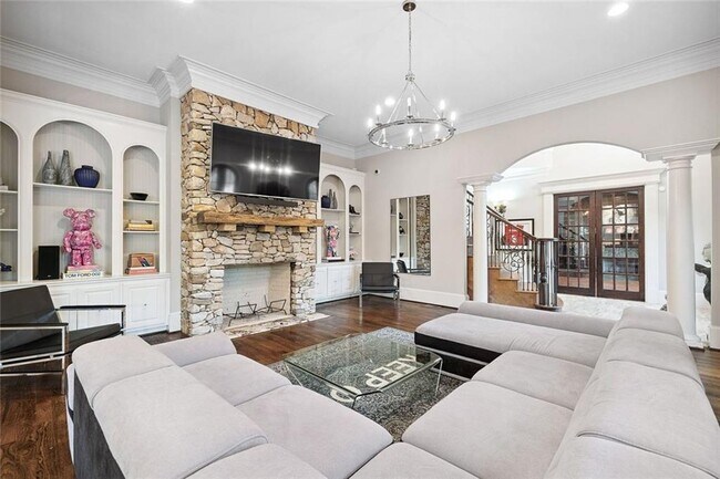 Building Photo - 11140 W Rd