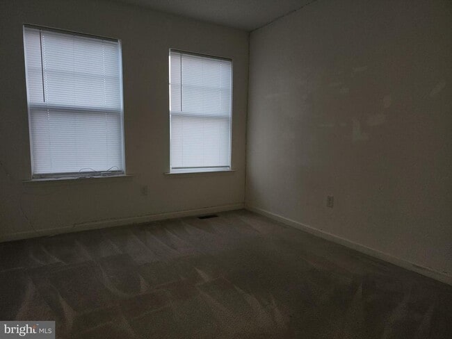 Building Photo - 308 Mardella Dr