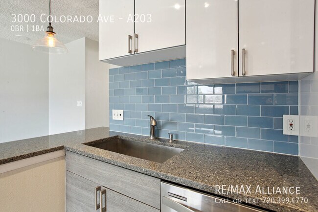 Building Photo - 3000 Colorado Ave