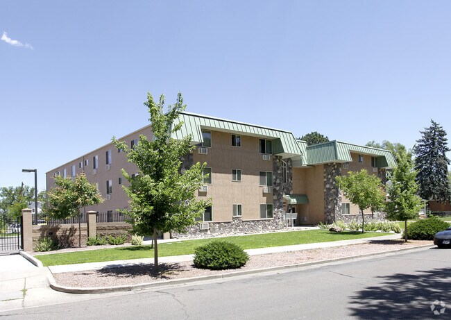 Building Photo - Villa Andrea Apartments