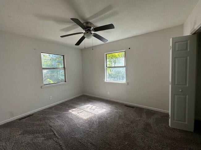 Building Photo - Welcome to your dream home in the heart of...