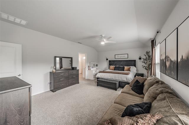 Building Photo - 104 Piping Rock Dr