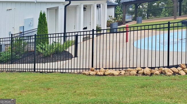 Building Photo - 209 Oliver Dr