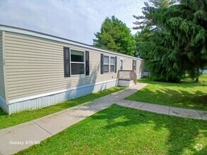 Building Photo - 30 Bel-Aire Dr