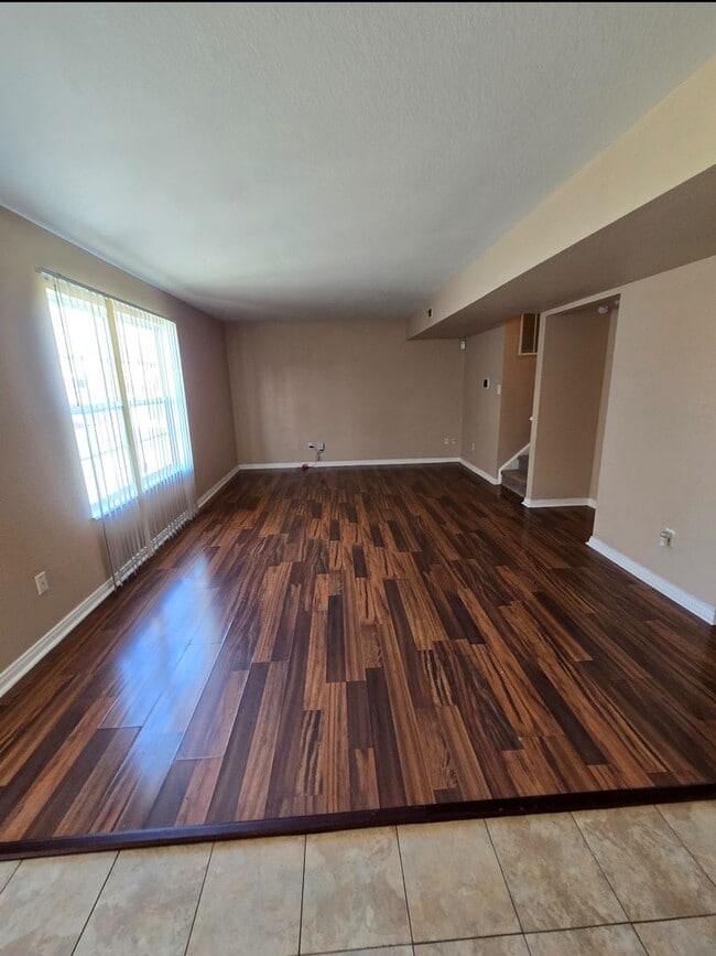 Building Photo - Spacious Four Bedroom Home Located on the S. Arlington and Troy Ave