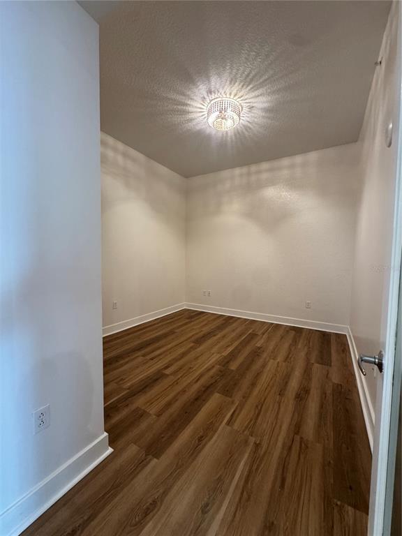 Building Photo - 150 E Robinson St