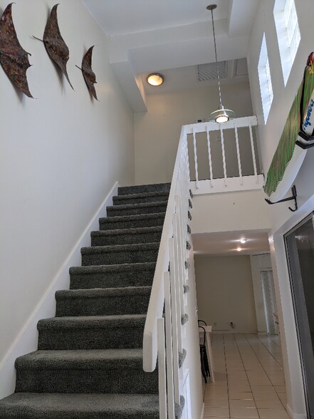 Building Photo - 132 Wettaw Ln