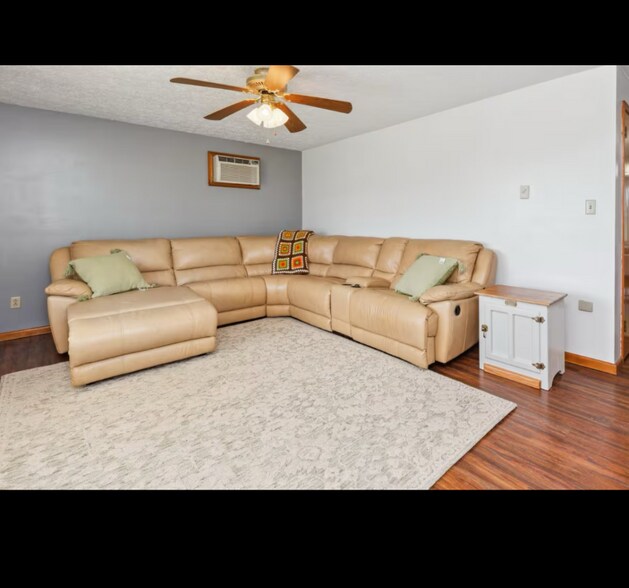 Building Photo - 1021 Unity Rd