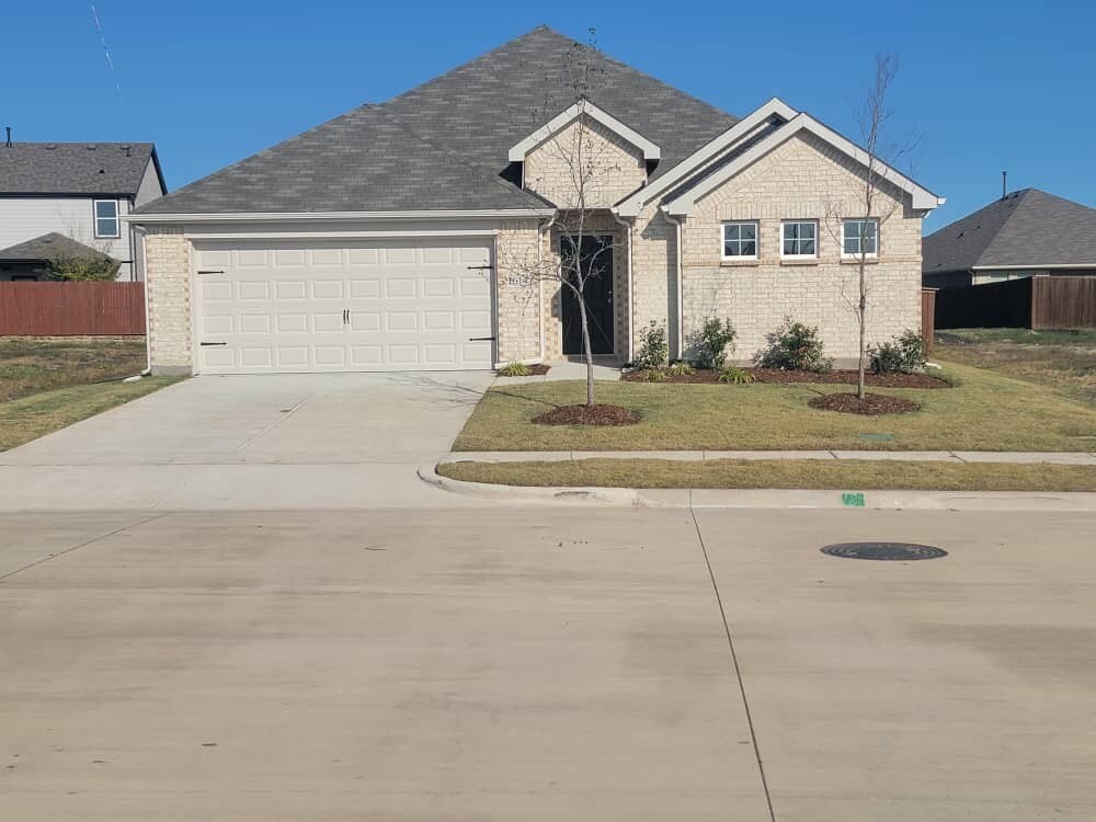 Building Photo - 1614 Red Acre Trl