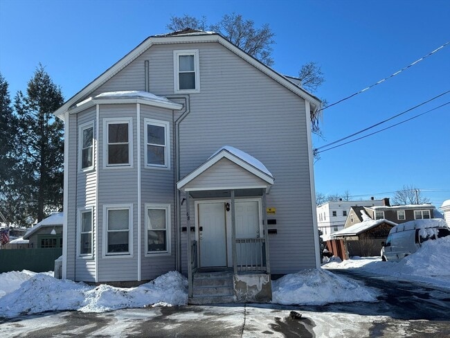 Building Photo - 68 Laurel St