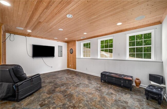 Building Photo - 109 Copper Ridge Dr
