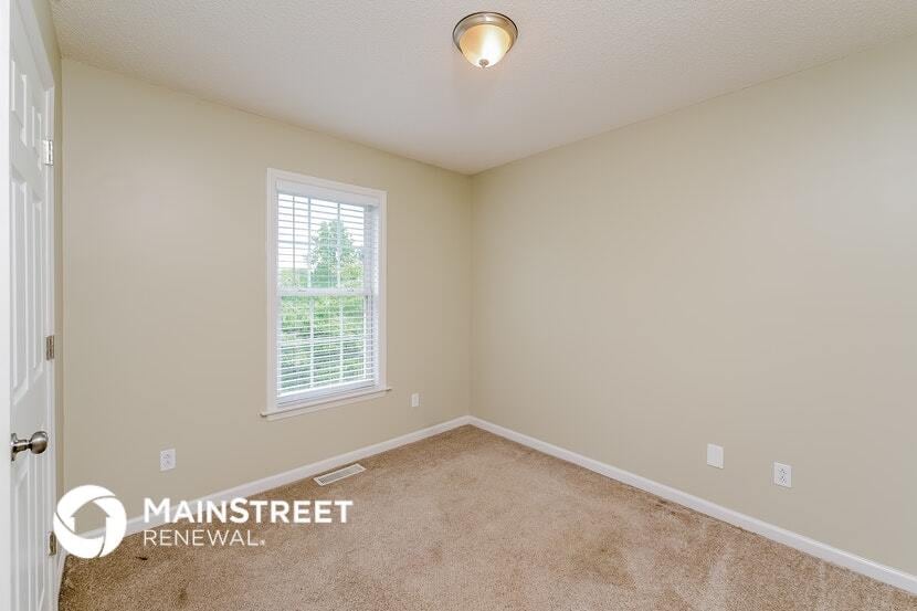 Building Photo - 5061 Windsbury Ridge Rd