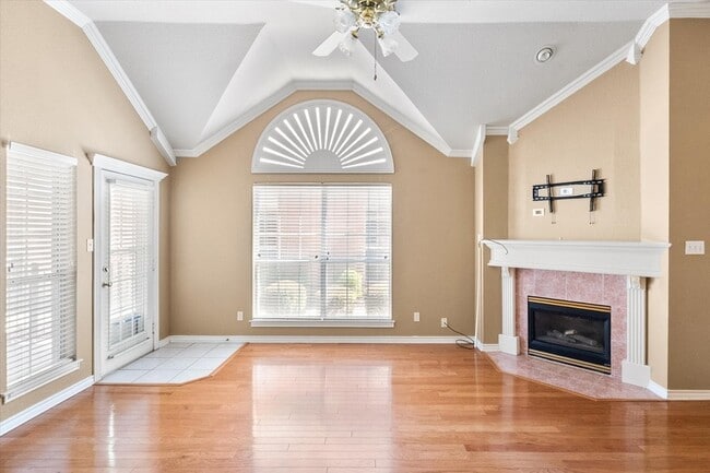 Building Photo - 2311 Ragland Rd