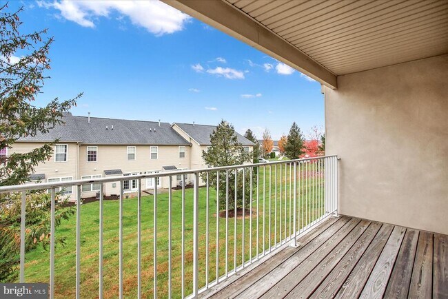 Building Photo - 119 Oriole Ct