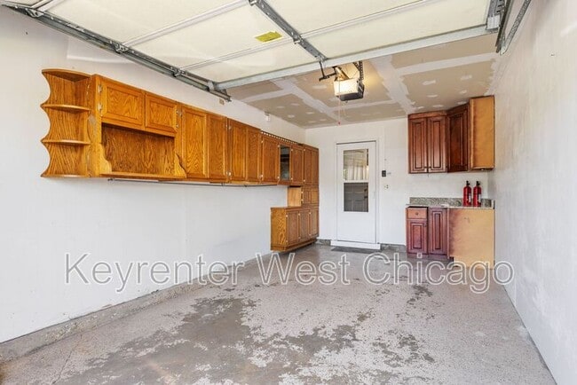 Building Photo - 1756 Gilberto St