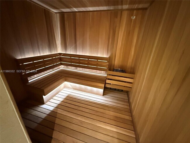 Building Photo - 77 SE 5th St