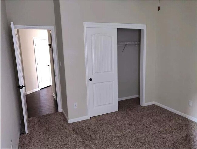 Building Photo - 3451 Mayfield Ranch Blvd