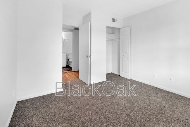 Building Photo - 7609 Garrison Rd