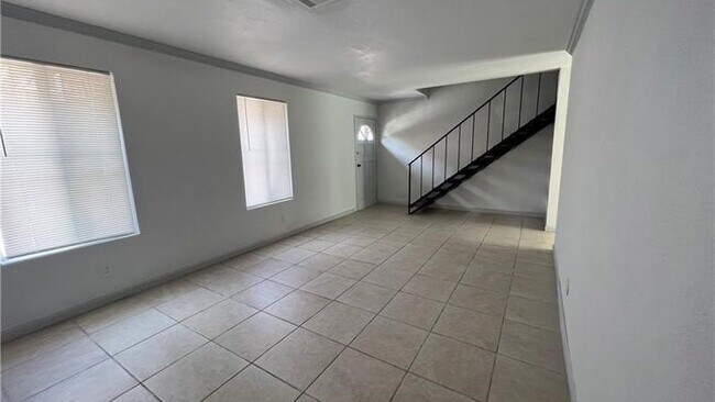 Building Photo - 3911 Torsby Pl