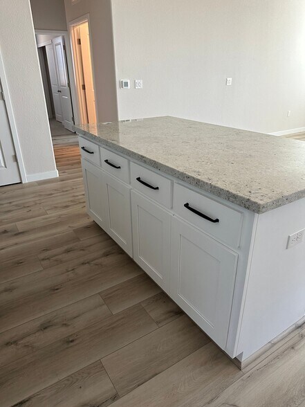 Building Photo - 2777 Compile Wy