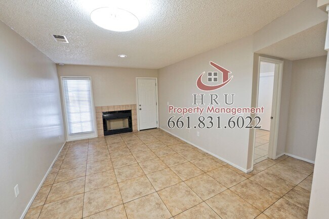 Building Photo - 2905 S Chester Ave