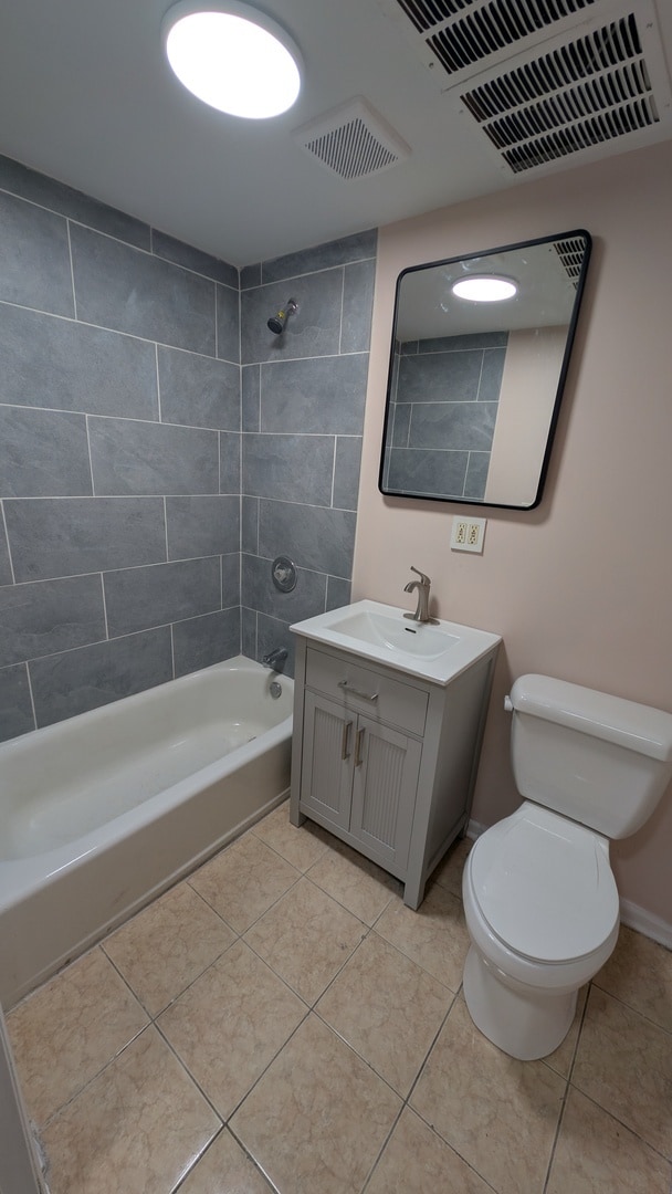 Building Photo - 5459 S Everett Ave