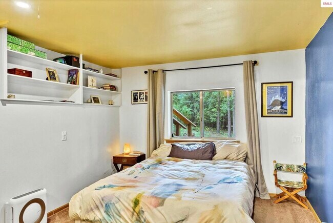 Building Photo - 275 Kelley Creek Rd