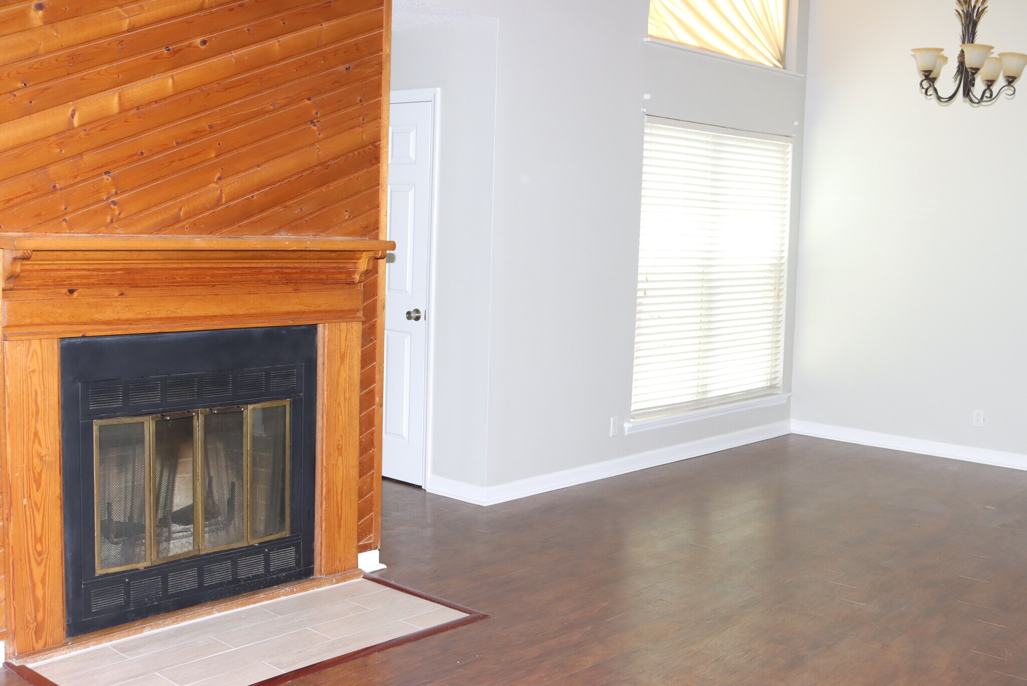Building Photo - 1057 Stones Throw Dr NW