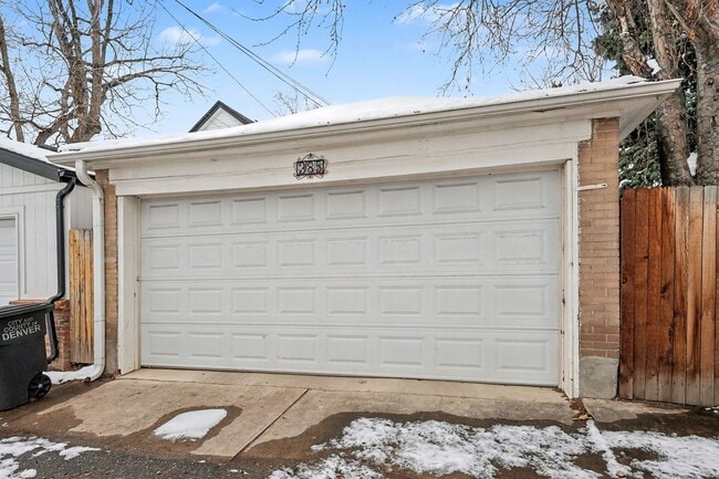 Building Photo - 2 Bed 2 Bath Home for Rent In Wash Park area!