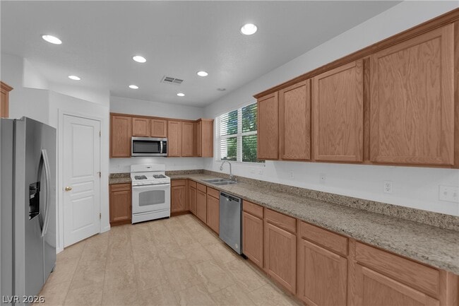 Building Photo - 8779 Salvestrin Point Ave