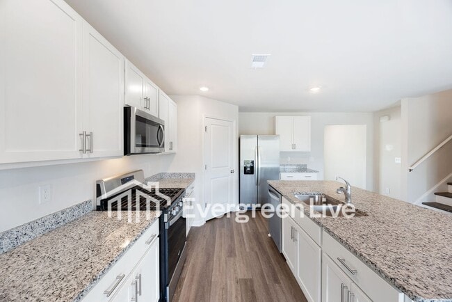 Building Photo - Coming Soon!