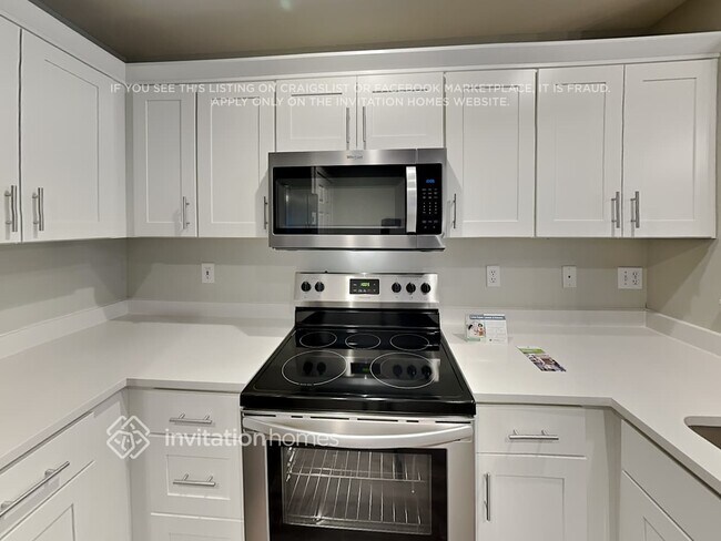 Building Photo - 17230 Ironwood St