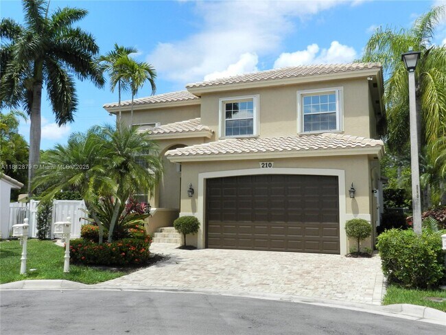 Primary Photo - 210 La Costa Ct