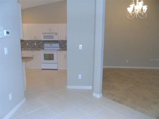 Building Photo - 3725 Albacete Cir