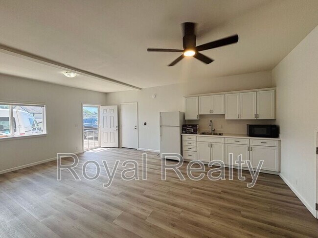 Building Photo - 2234 Star Rd