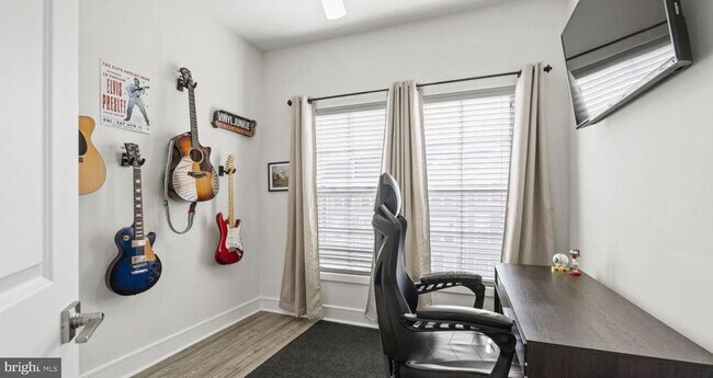 Building Photo - 14554 Alsace Ln