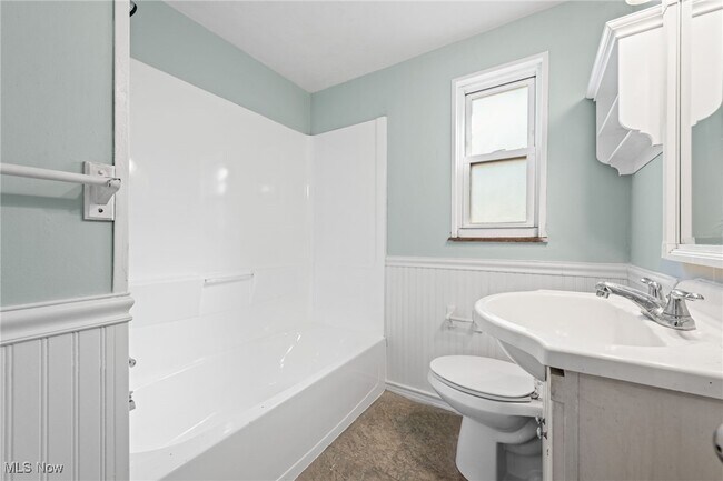 Building Photo - 21000 Priday Ave