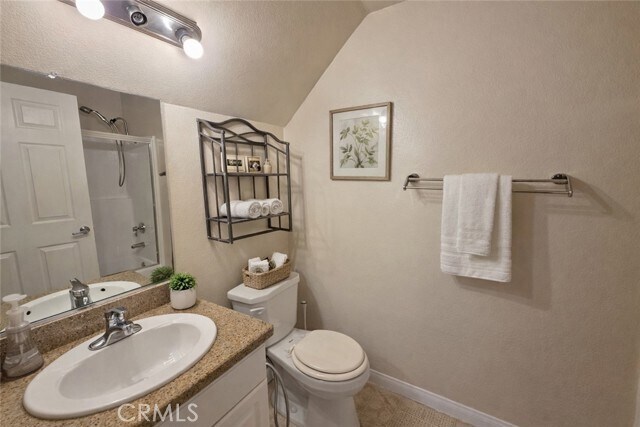 Building Photo - 5545 Canoga Ave