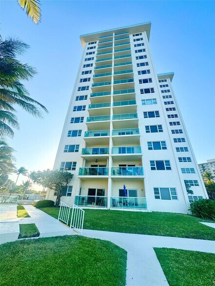 Building Photo - 6000 N Ocean Blvd