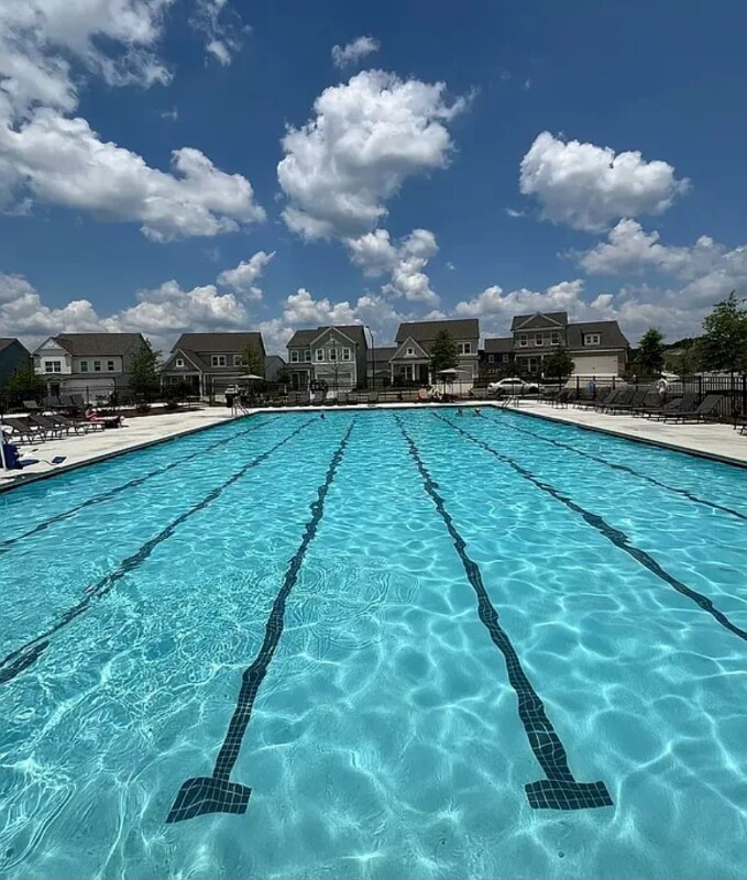 Building Photo - 913 Colton Dr